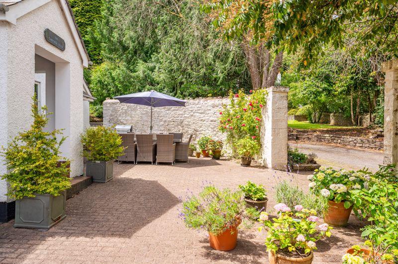 Courtyard Garden