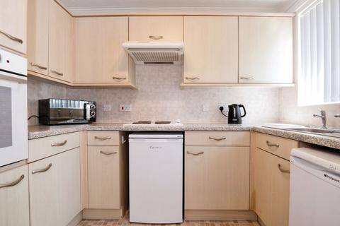 1 bedroom retirement property for sale, Oakley Road, Southampton SO16