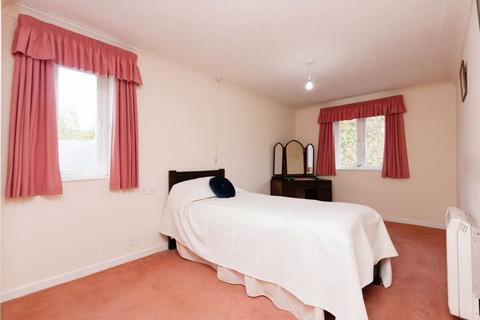 1 bedroom flat for sale, Ackender Road, Alton GU34