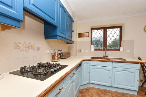 2 bedroom maisonette for sale, Harrowlands Park, Dorking, Surrey