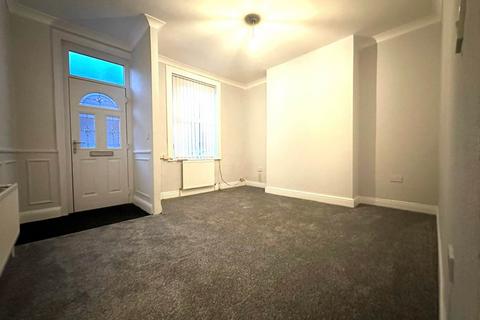 3 bedroom house to rent, Ambler Street, Castleford, West Yorkshire