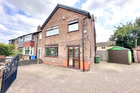 3 bedroom end of terrace house for sale, Boundary Grove, Trafford M33