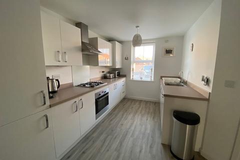 3 bedroom townhouse to rent, Sherwood Close, Auckley DN9