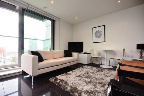 Studio to rent, Pan Peninsula Square, Canary Wharf, London, E14