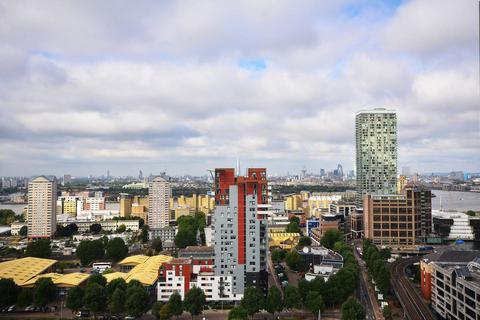 Studio to rent, Pan Peninsula Square, Canary Wharf, London, E14