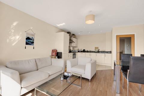 2 bedroom apartment for sale, Newman Close, London, NW10