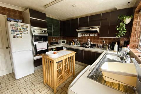 Coralown Buttway Lane, Cliffe, Rochester, ME3 7QP