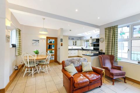 5 bedroom detached house for sale, Stumperlowe Crescent Road, Fulwood, Sheffield, S10 3PR