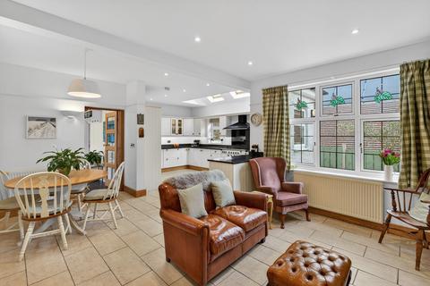 5 bedroom detached house for sale, Stumperlowe Crescent Road, Fulwood, Sheffield, S10 3PR