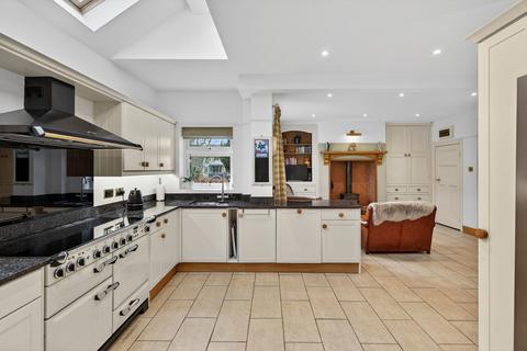 5 bedroom detached house for sale, Stumperlowe Crescent Road, Fulwood, Sheffield, S10 3PR