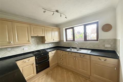 10 Bunkers Hill, Killamarsh, Sheffield, S21 1AN