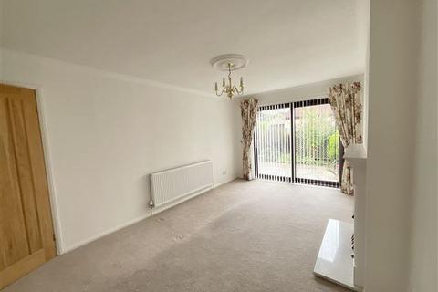 10 Bunkers Hill, Killamarsh, Sheffield, S21 1AN