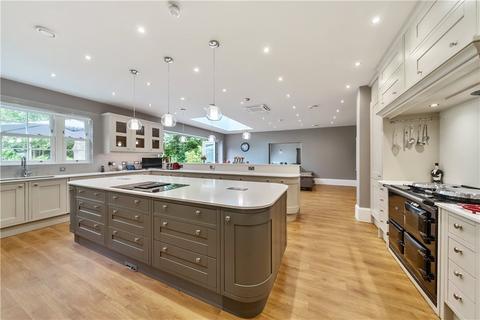 6 bedroom detached house for sale, Rogers Ruff, Northwood