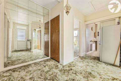 8 Marcus Road, Dartford, DA1 3JX