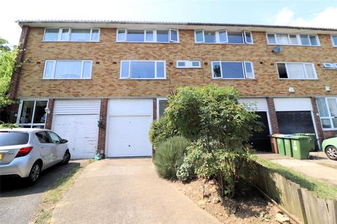 3 bedroom terraced house for sale, Bramble Croft, Erith, DA8