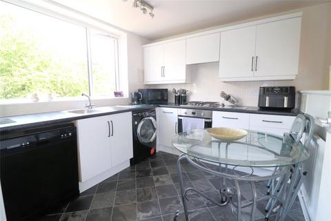 52 Bramble Croft, Erith, DA8 1BX