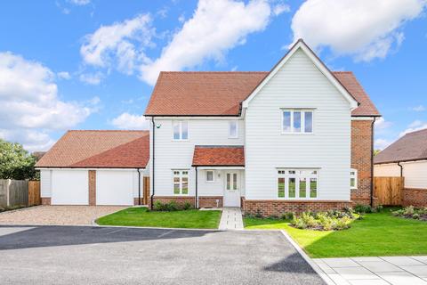 4 bedroom detached house for sale, Meadow Gardens, Staple, Canterbury, Kent