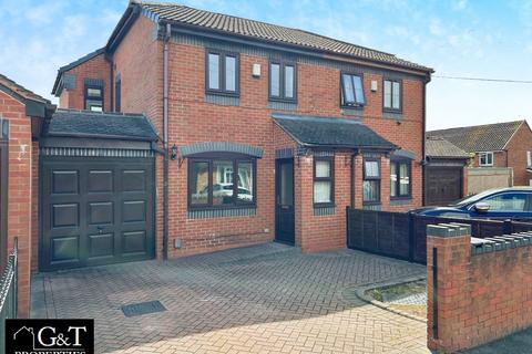 3 bedroom semi-detached house for sale, Bell Street, Pensnett, Brierley Hill