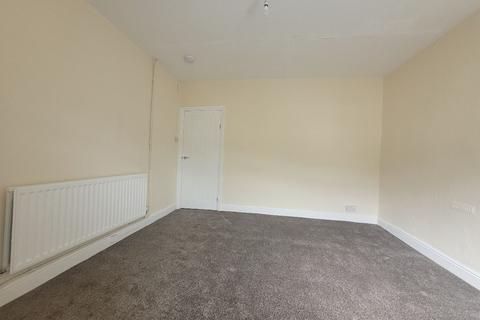 1 bedroom flat to rent, Main Road, Gilwern, Abergavenny