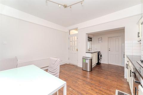 3 bedroom terraced house for sale, Studley Grange Road, London