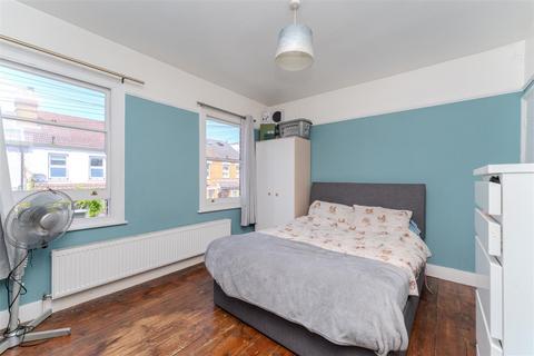 101 Studley Grange Road, London, W7 2LU