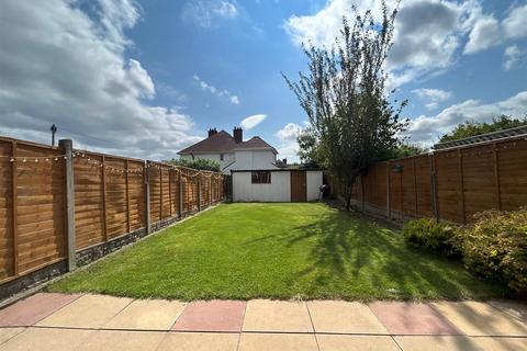 4 bedroom semi-detached house for sale, Shenstone Valley Road, Halesowen