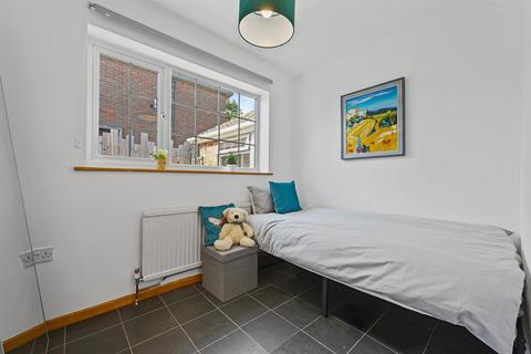 7 Joiners Lane, Chalfont St Peter, Gerrards Cross, SL9 0AB