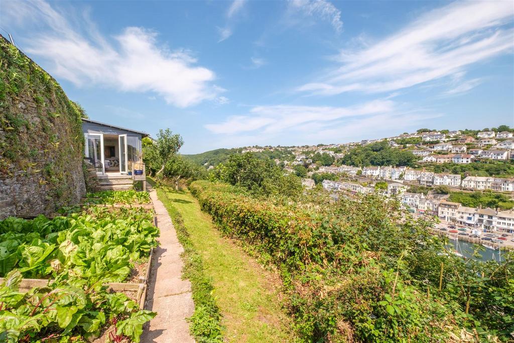 Parry Tranquil Place Looe31.JPG