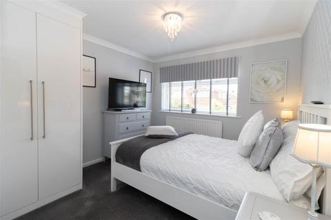 3 bedroom detached house for sale, Acomb Crescent, Red House Farm, Newcastle Upon Tyne