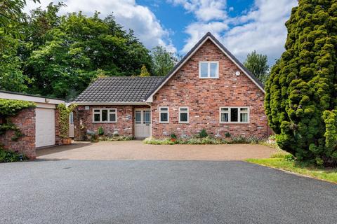 3 bedroom detached house for sale, Whitehall Close, Wilmslow