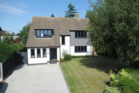 4 bedroom detached house for sale, Mandeville Road, Hertford SG13