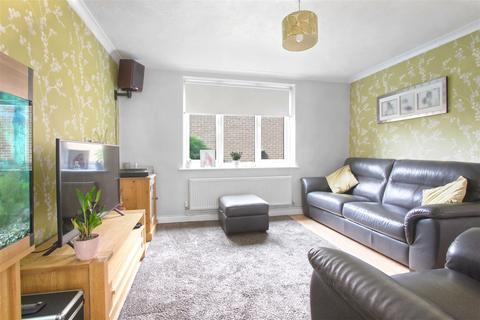 3 bedroom house for sale, Waggoners Yard, Baldock Street, Ware