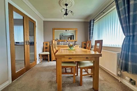 1 Breck Willows, Sowerby Bridge, HX6 1EH