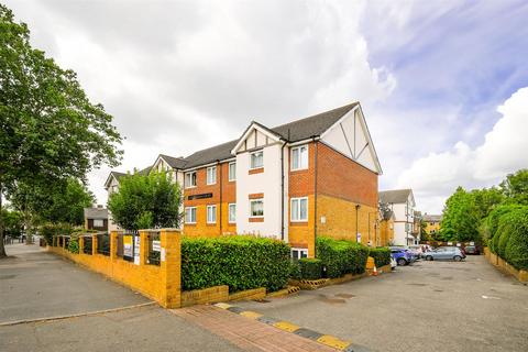 2 bedroom retirement property for sale, Chingford Mount Road, Chingford