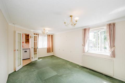 2 bedroom retirement property for sale, Chingford Mount Road, Chingford