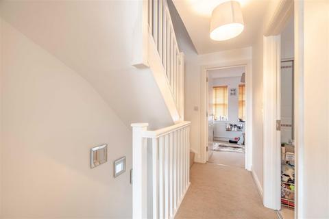 3 bedroom semi-detached house for sale, St. Leonards Road, Windsor