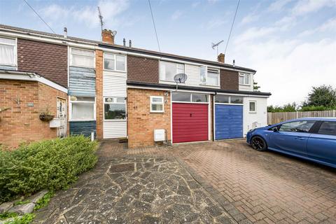 65 Gordon Road, Windsor, SL4 3RG