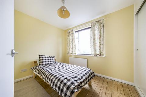 65 Gordon Road, Windsor, SL4 3RG