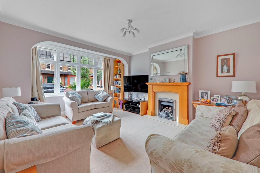 01-5400 JHProp Wpen - 21 Warwick Road - 1-medium.jpg
