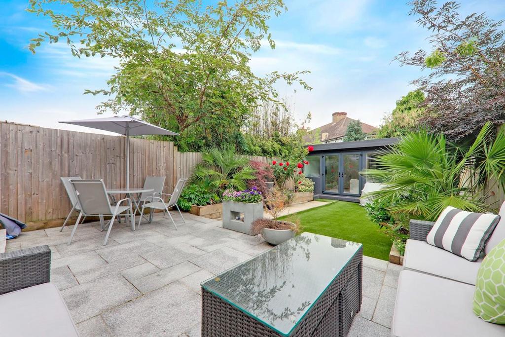 06-71cd JHProp Wpen - 21 Warwick Road - 16-medium.jp