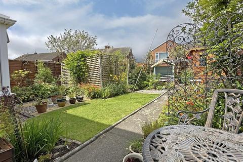 9 Farnham Close, Eaglescliffe, Stockton-on-tees, TS16 0NF