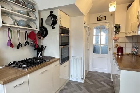 9 Farnham Close, Eaglescliffe, Stockton-on-tees, TS16 0NF
