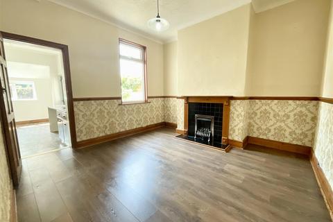 3 bedroom terraced house for sale, Asquith Avenue, Scarborough