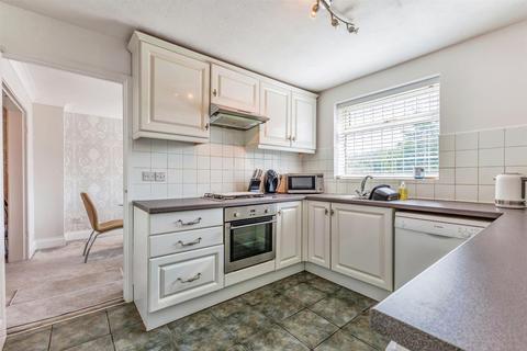 4 bedroom detached house for sale, Dickens Close, Galley Common