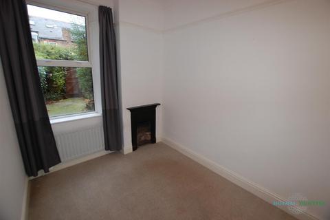 2 bedroom apartment to rent, Grosvenor Gardens, Jesmond