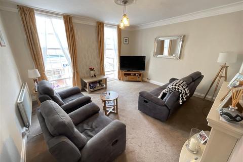 2 bedroom flat for sale, Regent House Queen Street, Scarborough