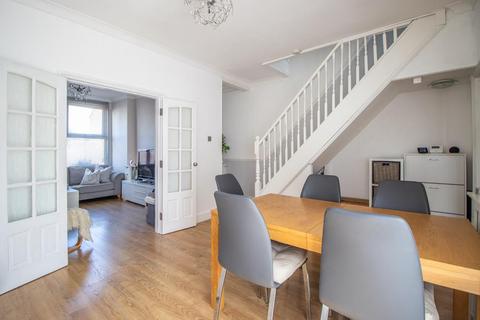 182 Central Avenue, Southend-on-sea, SS2 4EB