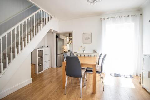 182 Central Avenue, Southend-on-sea, SS2 4EB