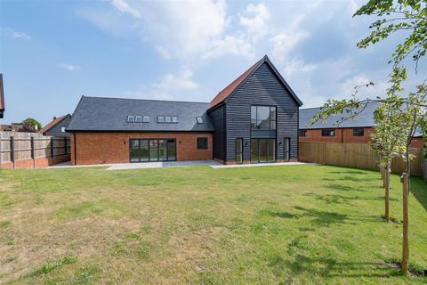 22 Fullers Field, Westerfield, Ipswich, IP6 9AX