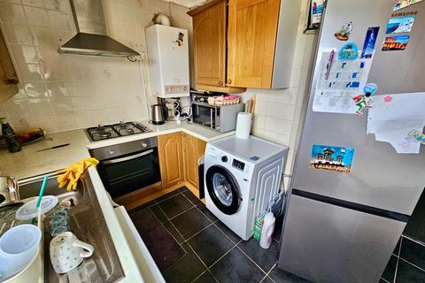 3 bedroom house to rent, Portland Road, Hove